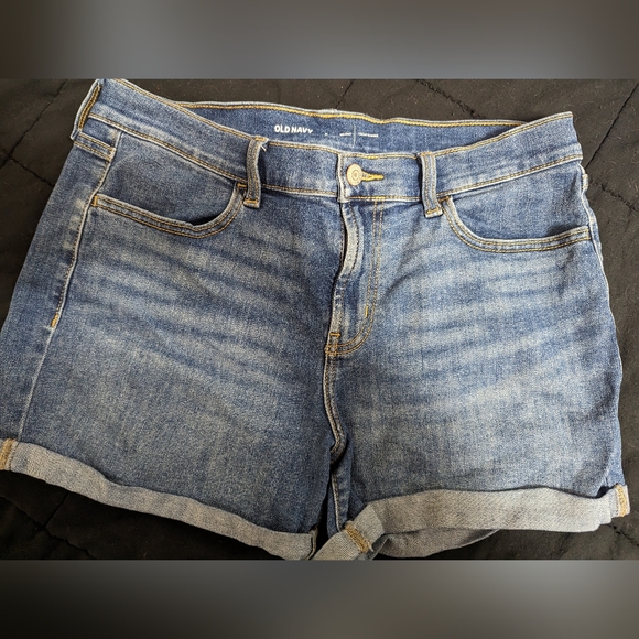 Old Navy Jean shorts - Picture 1 of 3
